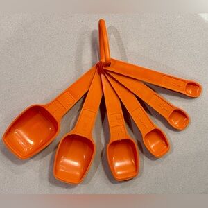 Vintage Tupperware Measuring Spoons Set, Retro Orange